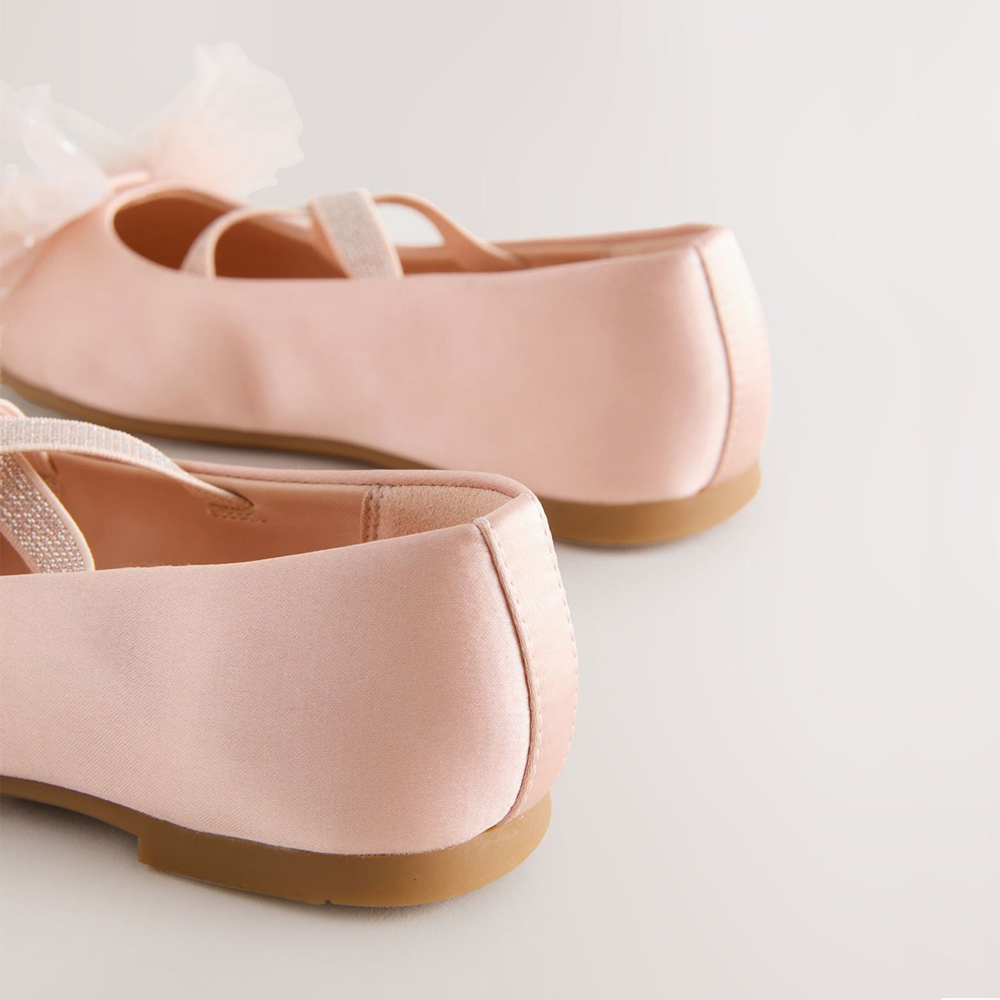 Girls Mary Jane Shoes โ Pink Suede Flats with Mesh Bow and Glitter, Cross Strap Princess Dress Shoes for Parties, Gatherings, and Daily Wear