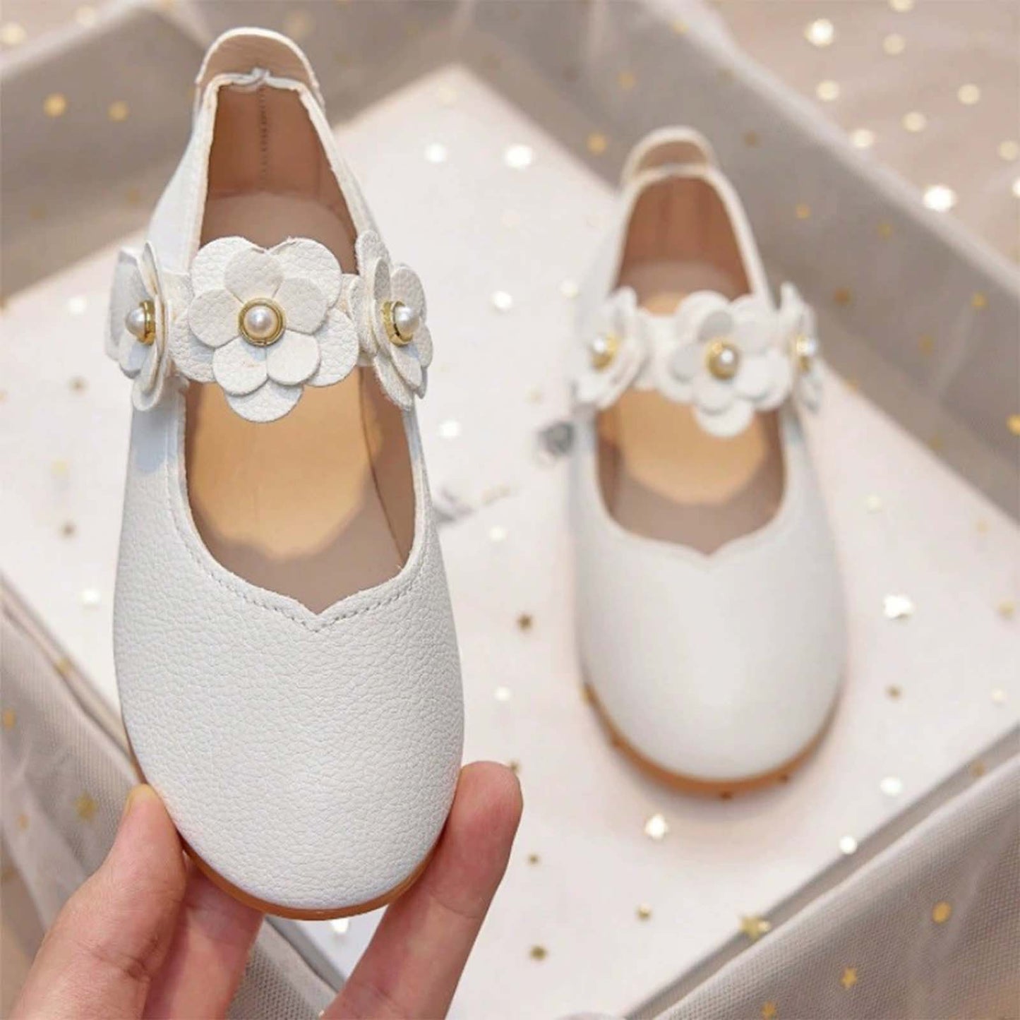 Girls Mary Jane Dress Shoes White Leather Flats with Pearl Flower Strap – Toddler/Little Kids Party Wedding Birthday Princess Shoes