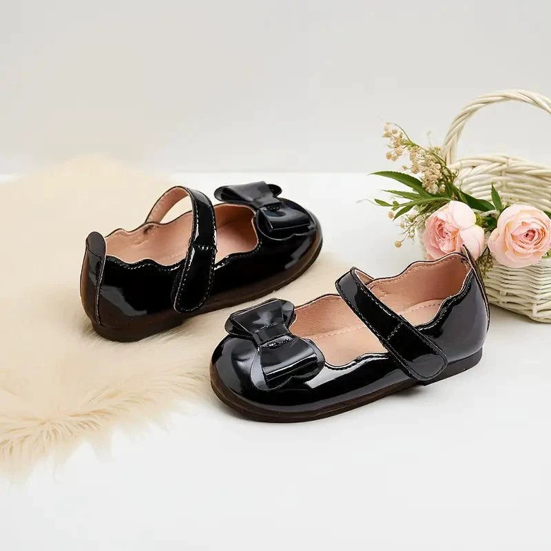 Girls Mary Jane Dress Shoes – Shiny Black Flats with Bow, Single Strap Princess Shoes for Toddler & Little Kids