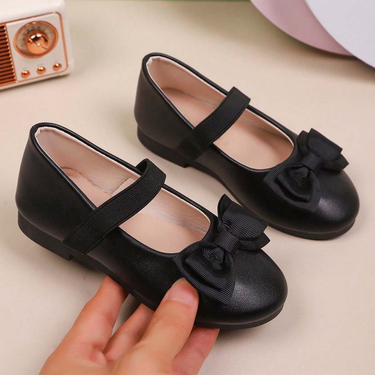 Girls Mary Jane Shoes – Black Leather Dress Flats with Bow, Single Strap Classic Princess Shoes for Daily Wear