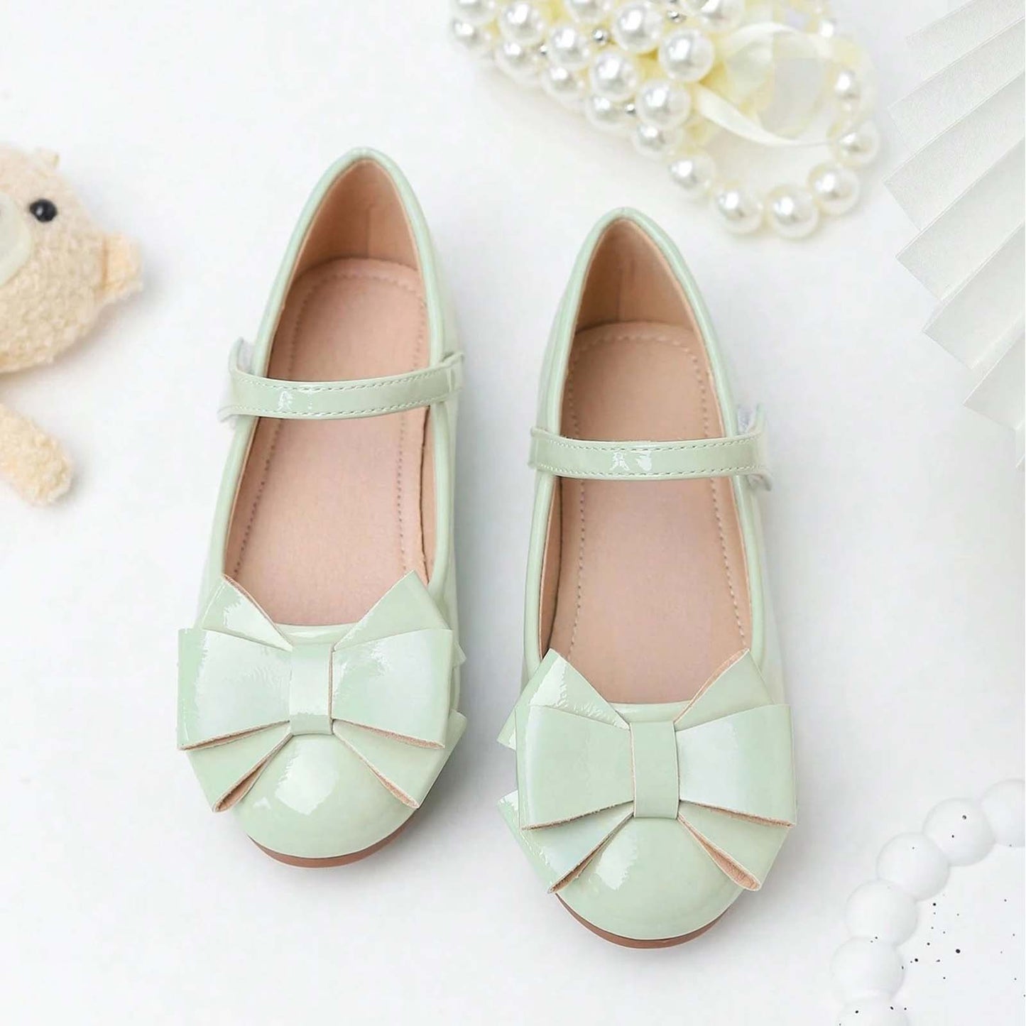 Girls Mary Jane Shoes – Light Green Patent Leather Flats with Big Bow, Single Strap Princess Dress Shoes for Party & Daily Wear