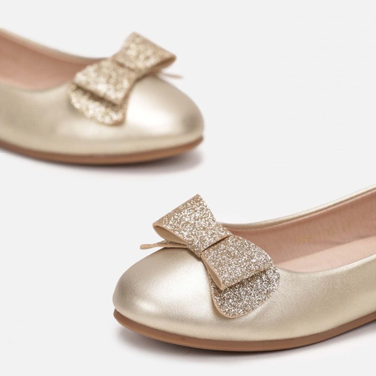 Girls Mary Jane Flats – Gold Metallic Dress Shoes with Sparkly Bow, Comfortable Party & Daily Wear Shoes for Little Girls
