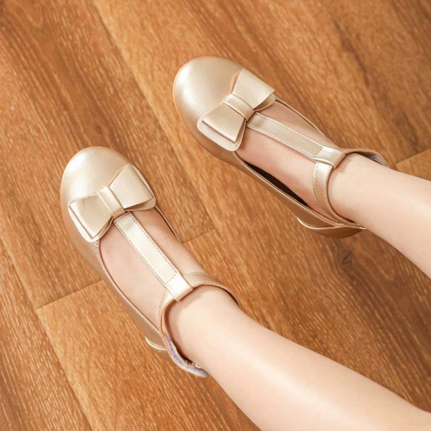 Girls Princess Mary Jane Dress Shoes with T-Strap and Bow – Gold Leather Toddler/Little Kids Party Wedding Performance Shoes with Buckle Closure