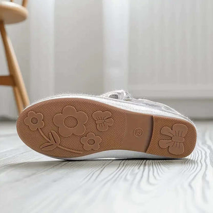 Girls Mary Jane Shoes – Silver Patent Leather Dress Flats with Large Bow, Elegant Princess Shoes for Party, Wedding, Performance