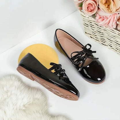 Girls Mary Jane Dress Shoes – Shiny Black Patent Leather Flats with Crisscross Bow, Cute Princess Shoes for Toddler & Little Kids