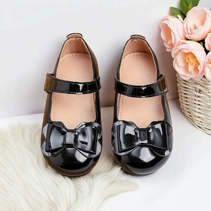 Girls Mary Jane Dress Shoes – Shiny Black Flats with Bow, Single Strap Princess Shoes for Toddler & Little Kids