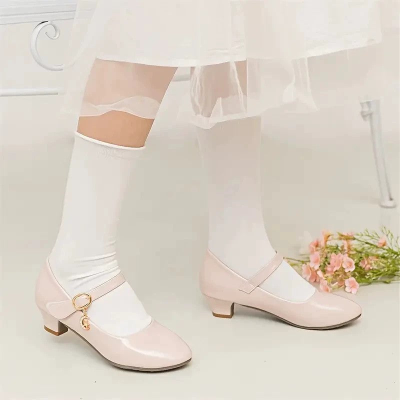 Girls Mary Jane Dress Shoes with Low Heels – Shiny Ivory White Patent Leather, Gold Star & Moon Charm, Elegant Princess Shoes for Weddings, Parties, Performances