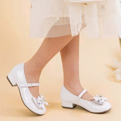 Girls Mary Jane Dress Shoes with Low Heels and Pearl Bow – White Leather Toddler/Little Kids Party Wedding Performance Shoes with Buckle Strap